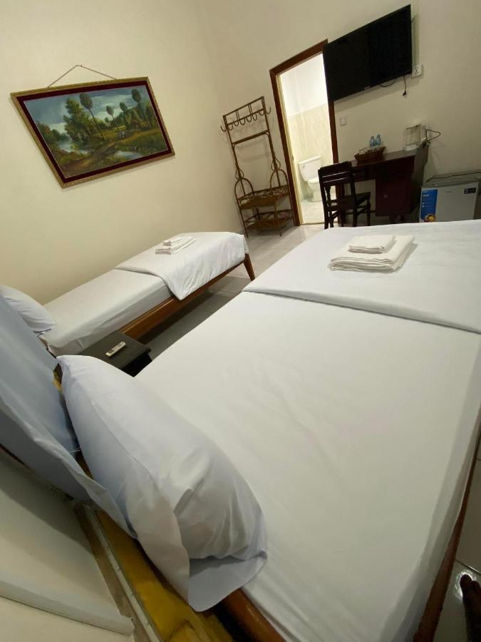 Ecran Riverfront Guesthouse Kampot Εξωτερικό φωτογραφία